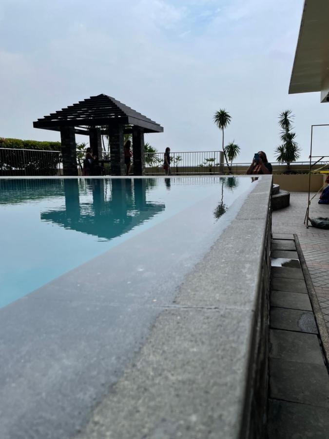 Grand Riviera Suites Comfy Condo Near Us Embassy Manila Bay Roxas Blvd Ermita Manilla Buitenkant foto